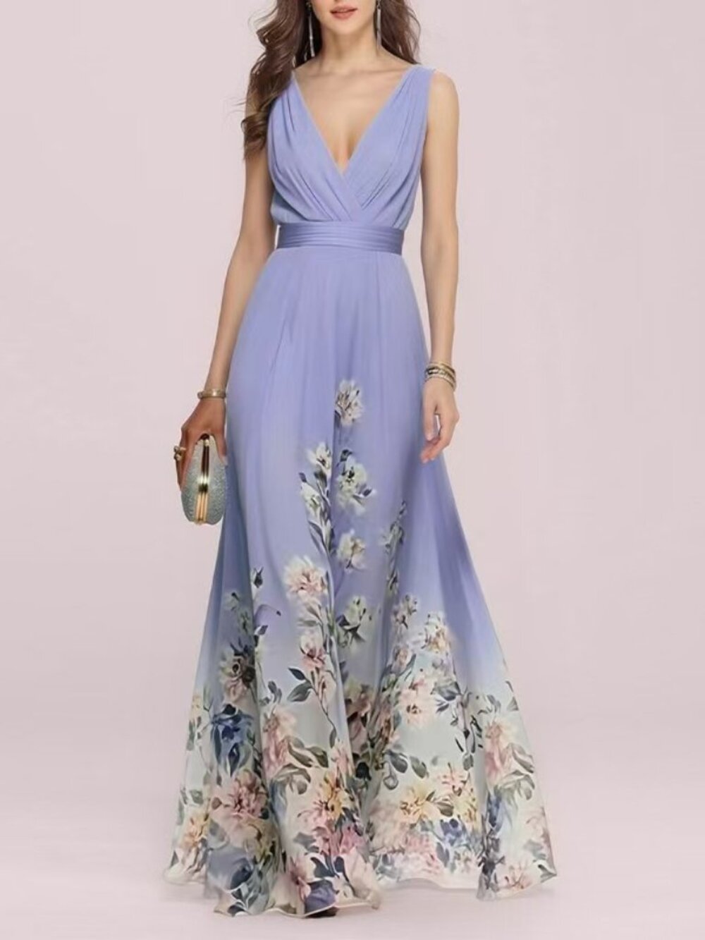 Women's dress in brand new condition